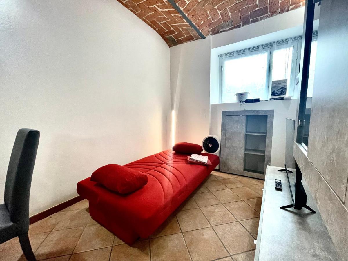 Apartament Ca D La Trifola Free Parking Alba  Zewnętrze zdjęcie
